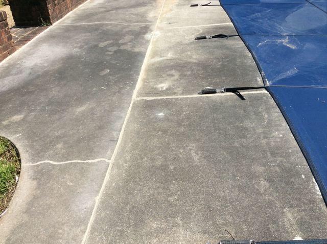 crack in concrete surface
